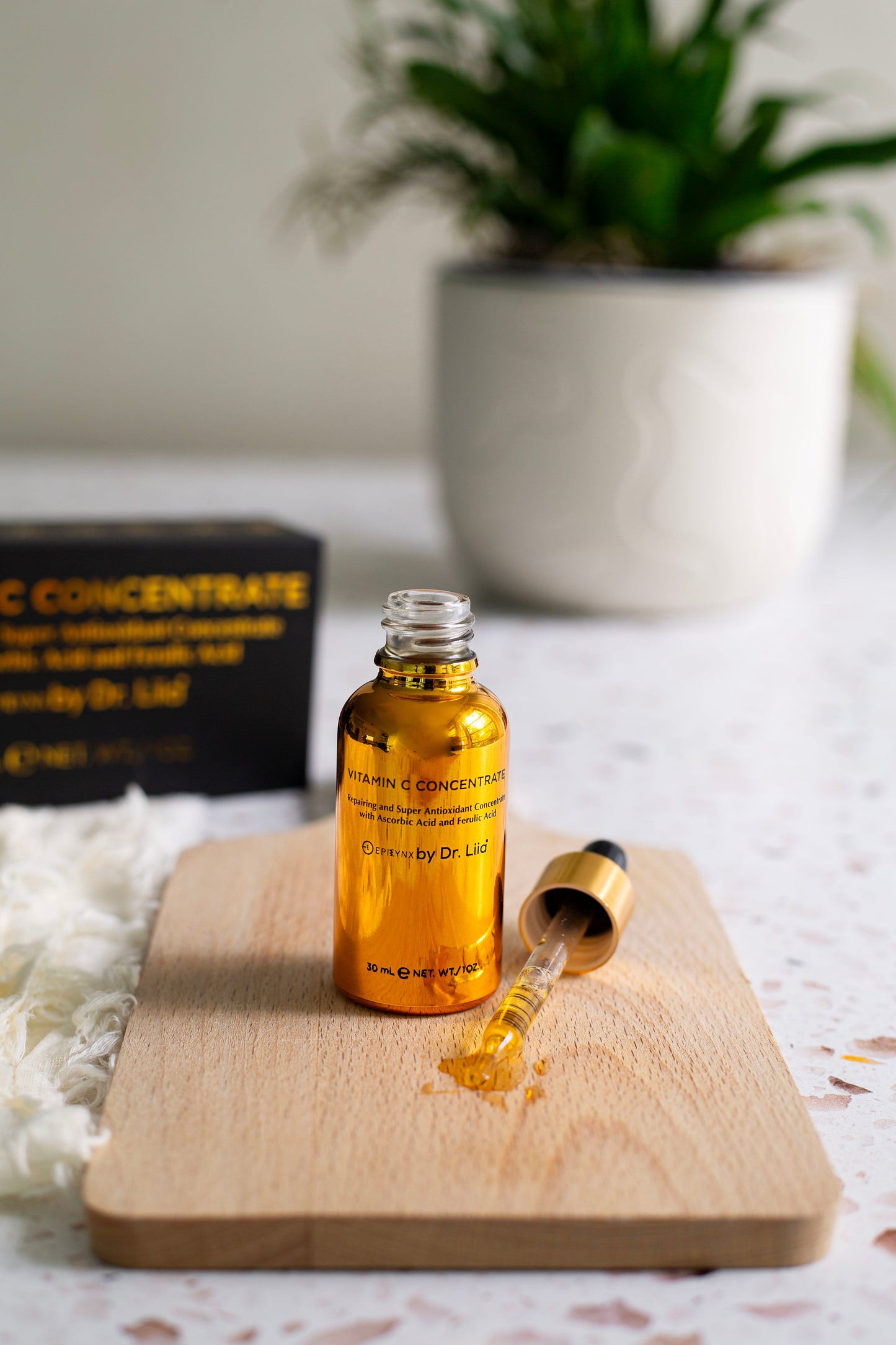 Brightening Vitamin C Glow Serum